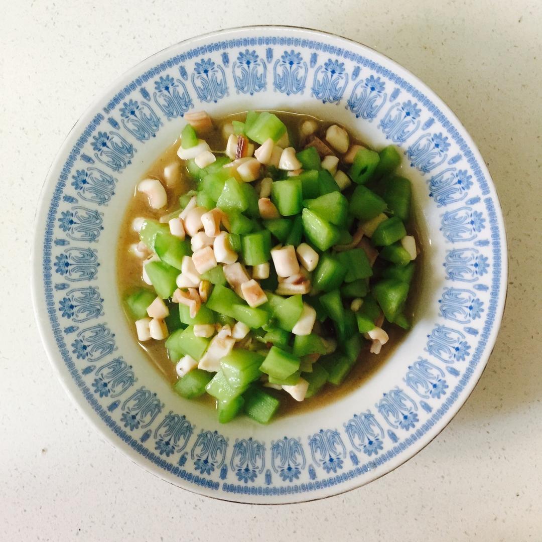 黄瓜炒鱿鱼