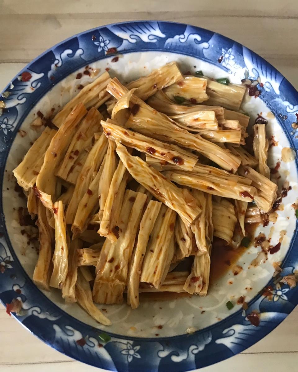 凉拌酸辣腐竹