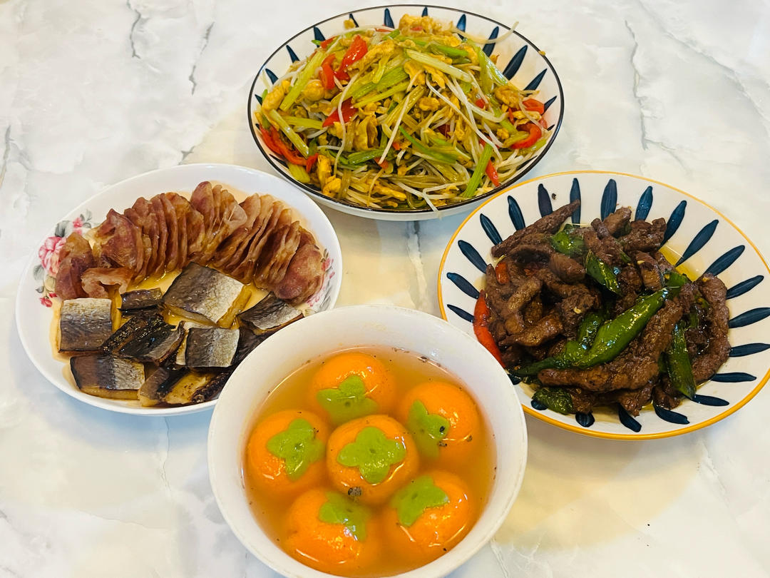 我家的小饭桌