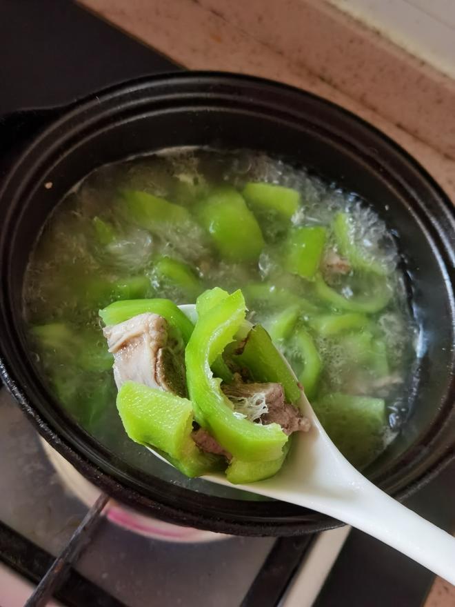 丝瓜排骨汤的做法