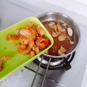 午餐不用热～冬瓜虾仁🦐+蔬菜炒腊肉+杂粮米饭🍚的做法 步骤9