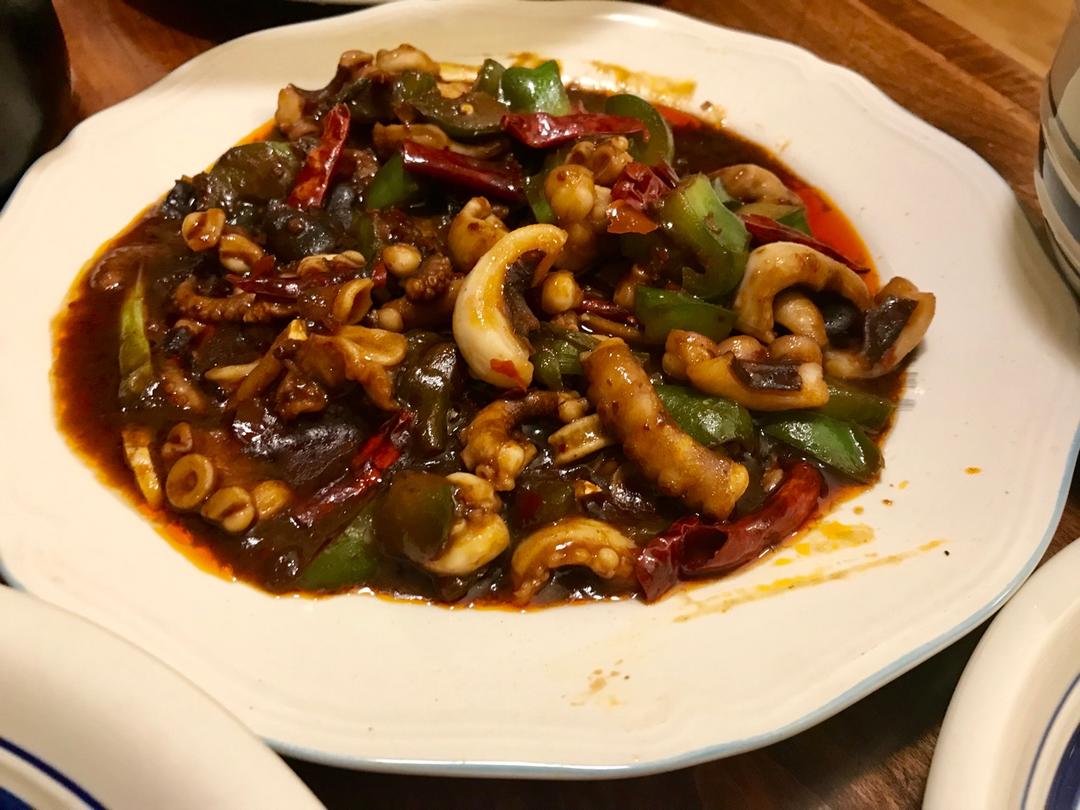 简单好吃的红烧鱿鱼