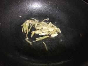 肉丝青椒盖饭的做法 步骤6