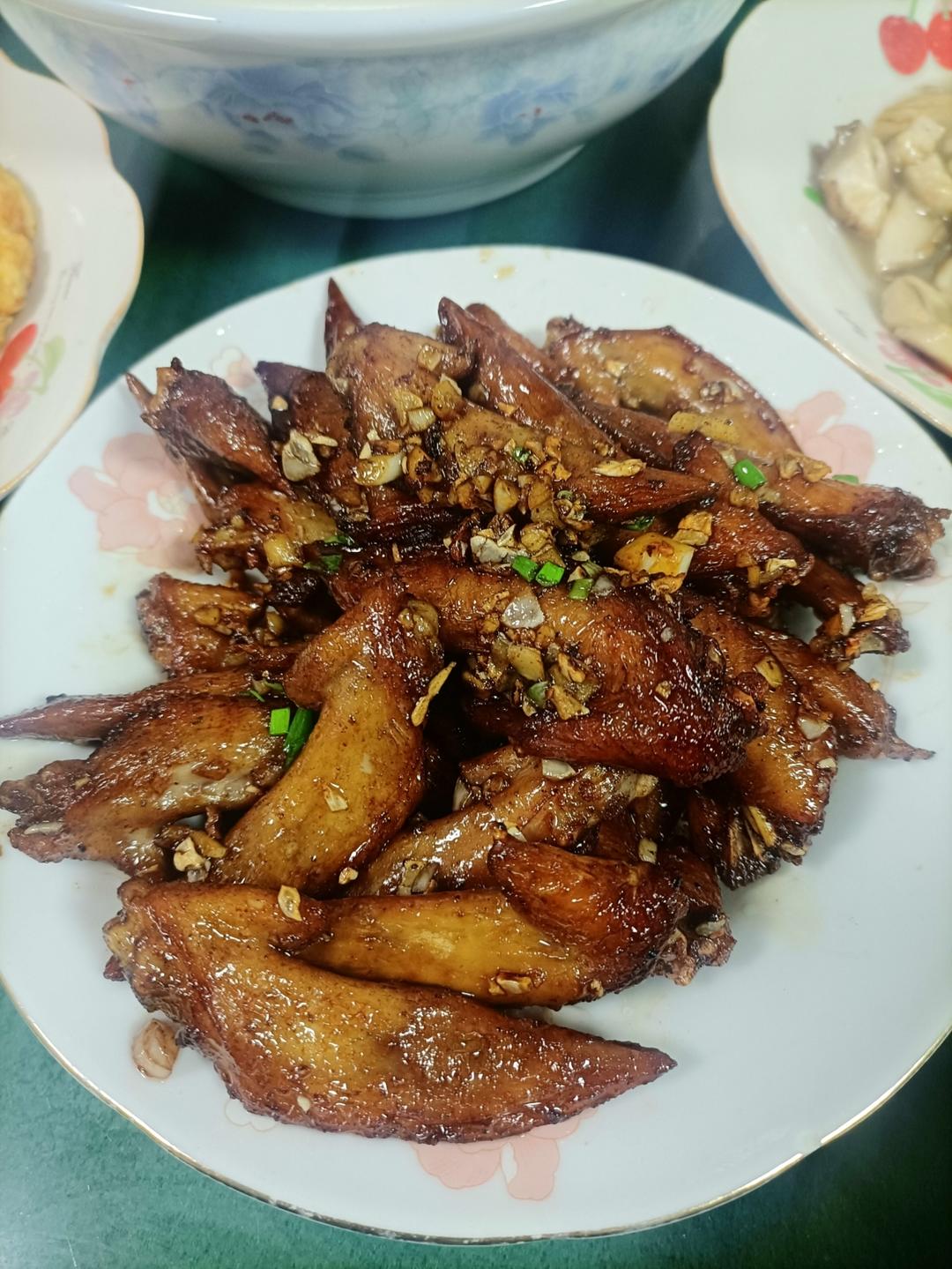 蒜香鸡尖｜香的连骨头都是香的