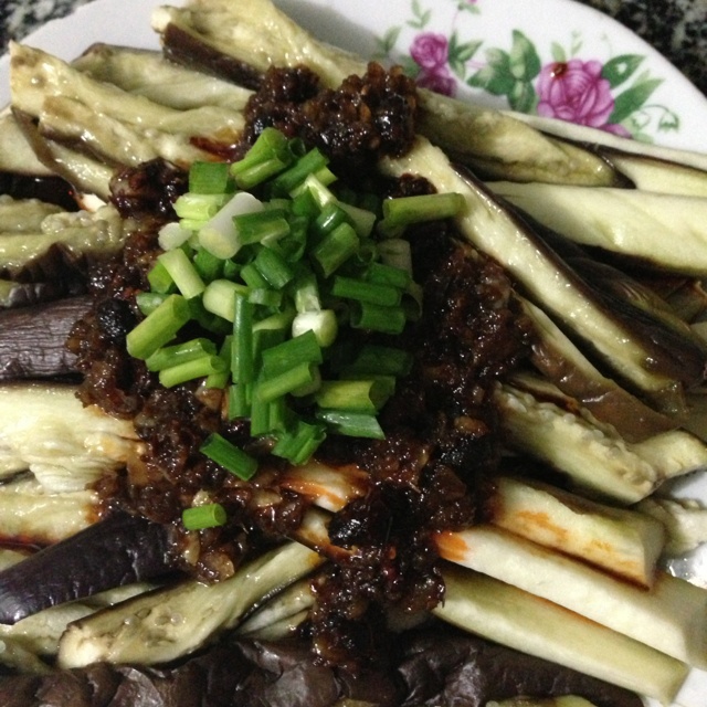 蒜泥手撕茄子