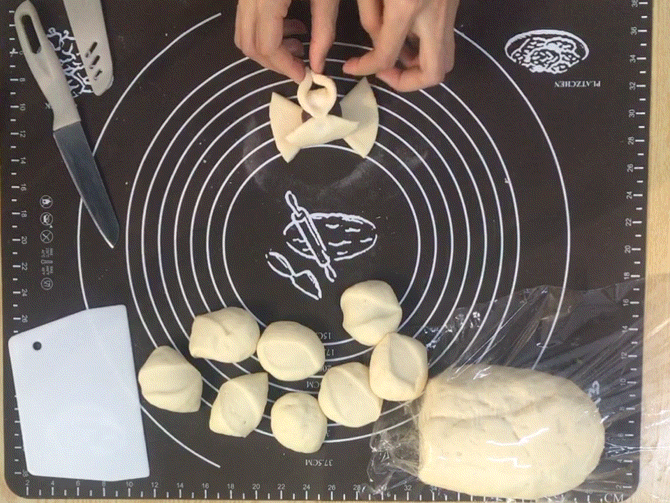 纯奶手撕吐司的做法 步骤1