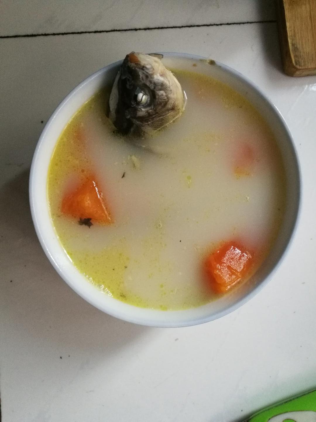 木瓜鲫鱼汤