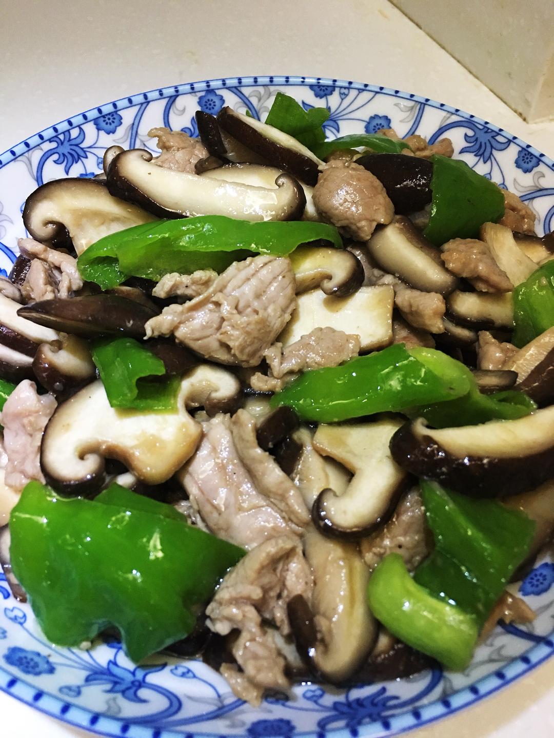 香菇炒肉片