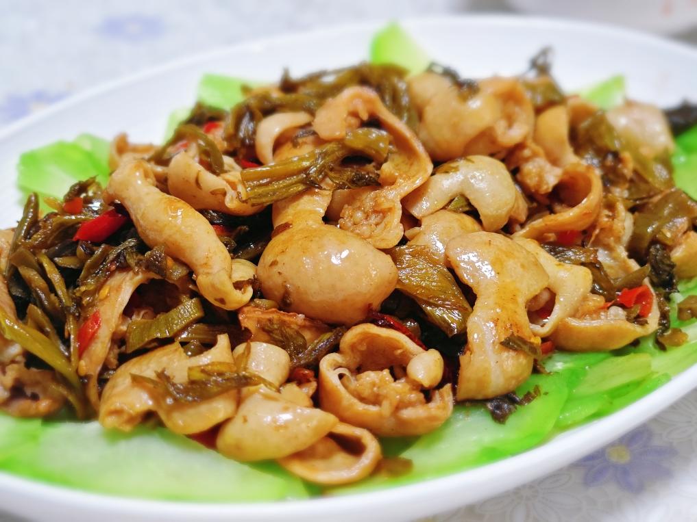 酸菜炒大肠