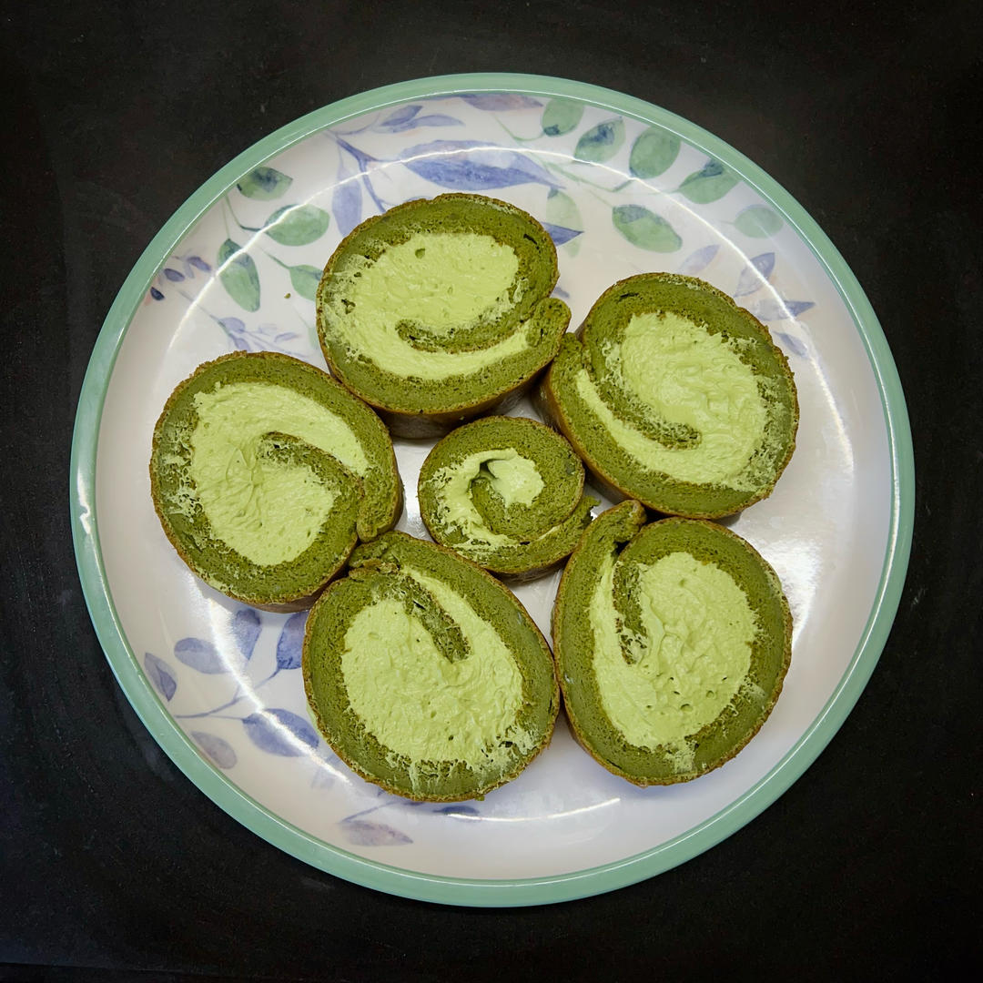 白巧抹茶蛋糕卷