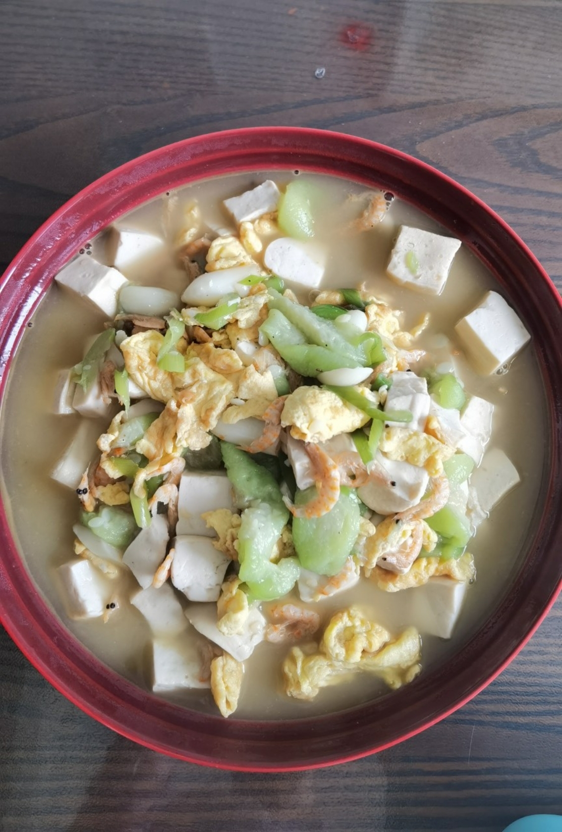 丝瓜豆腐汤（附奶白色汤方法）
