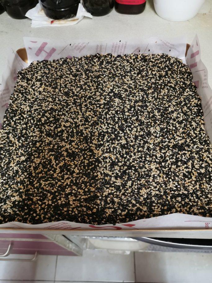 健康黑芝麻薄饼（仅需三步）