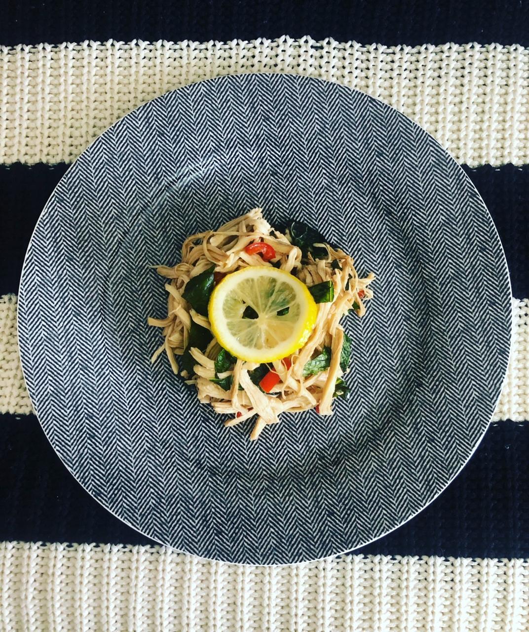 薄荷柠檬拌鸡丝