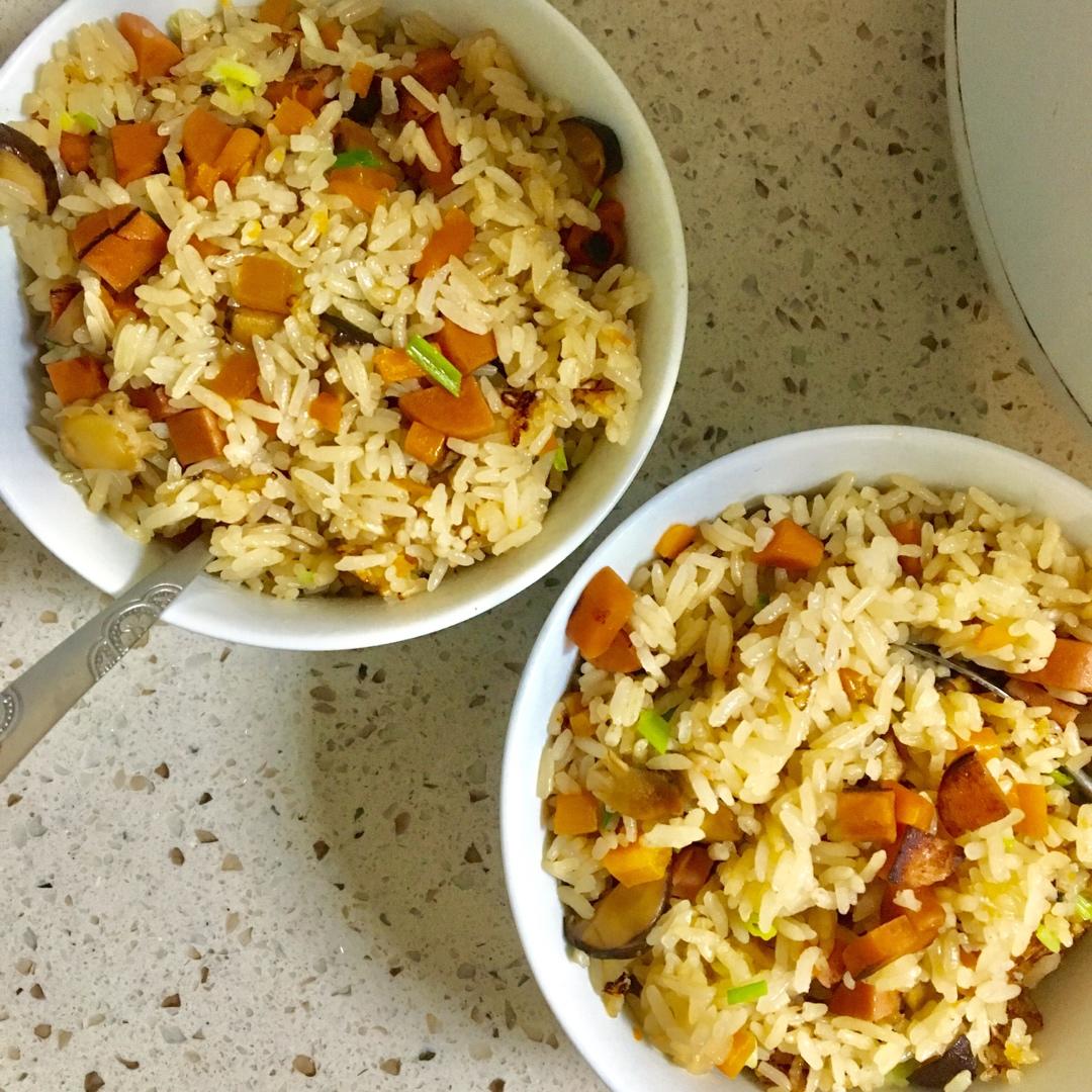 把陈乔恩吃哭的焖饭，我一口气连吃3碗，学会后再也不想吃外卖了