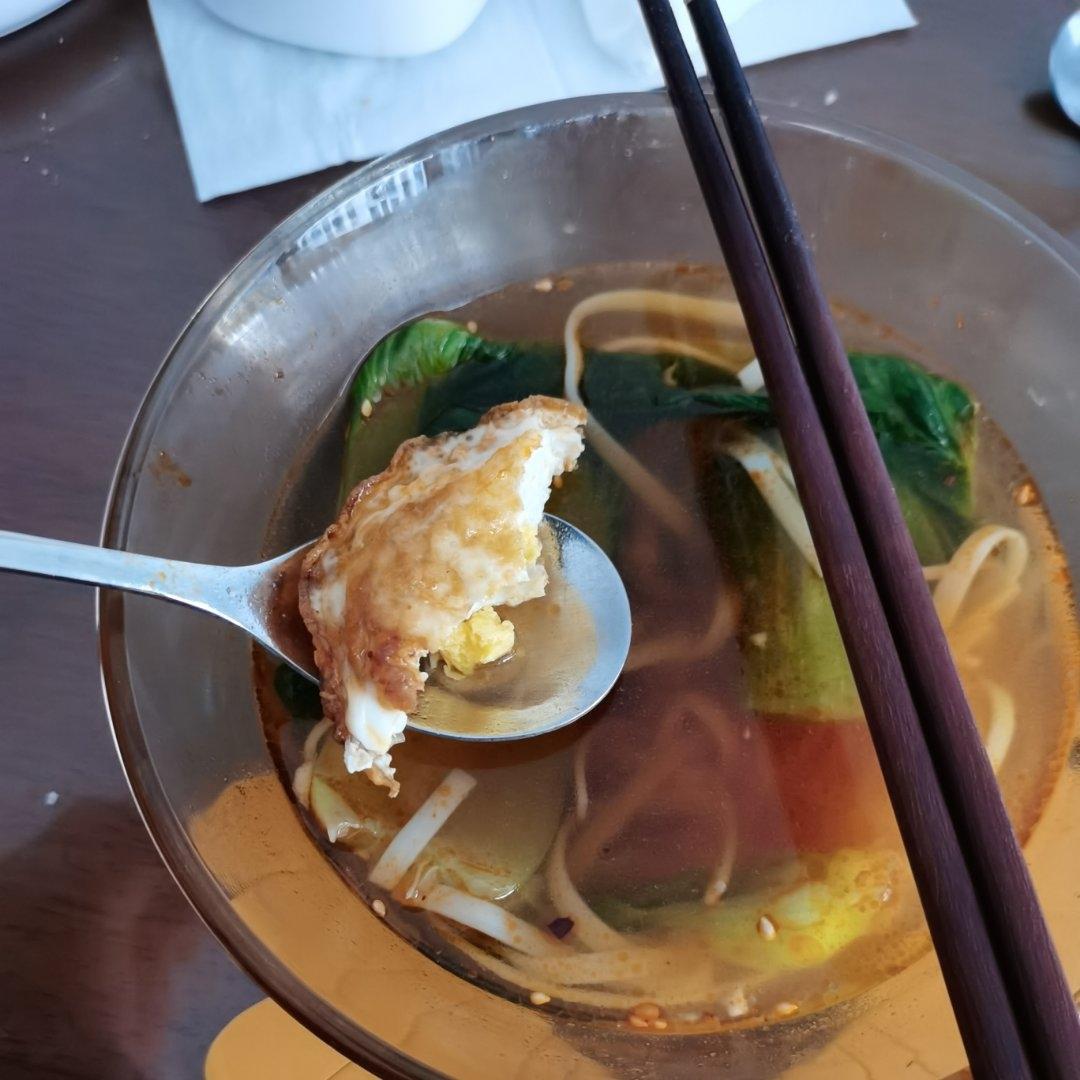 卡妈私房菜~青菜鸡蛋面（汤面）