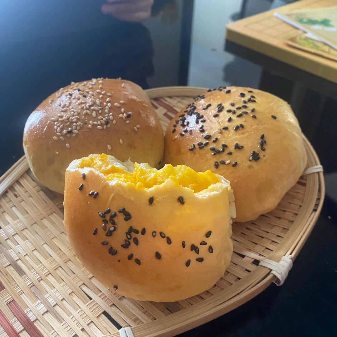 榴莲软面包（内附买到有点生的榴莲做馅的办法）
