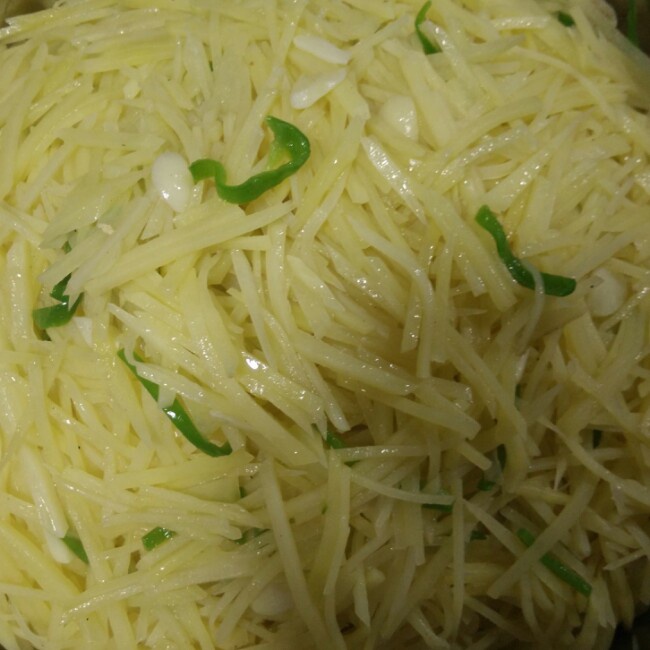 择一城终老 做的清炒土豆丝