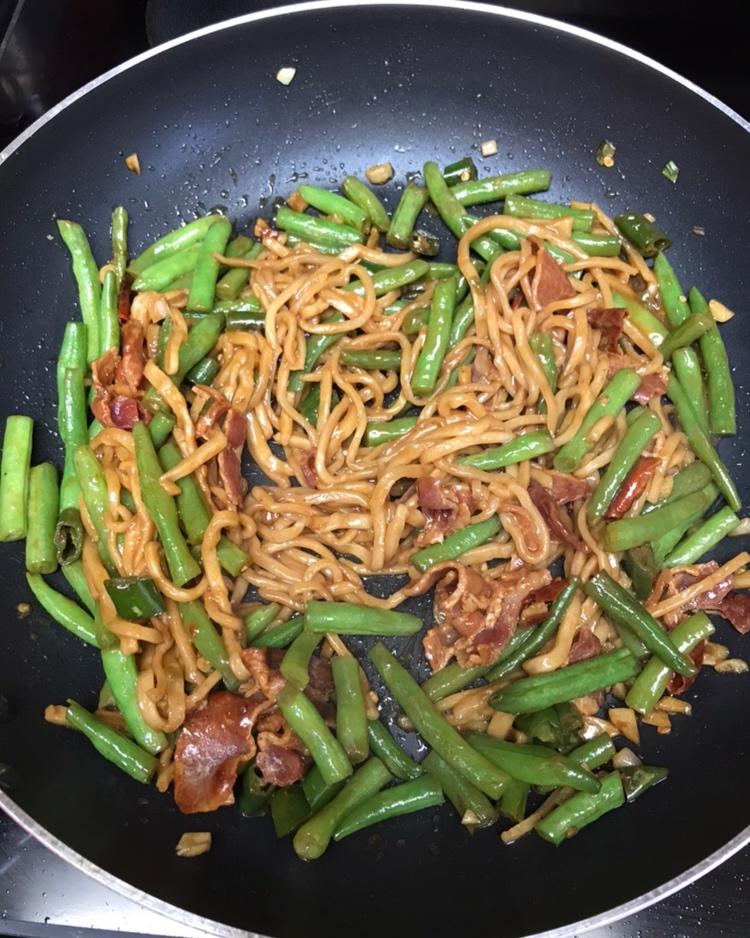 豆角焖面
