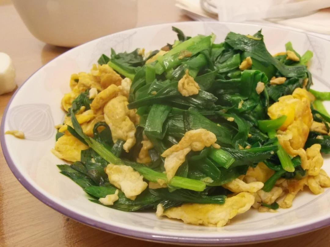 韭菜炒鸡蛋——三分钟快手下饭菜 掌握火候的秘诀
