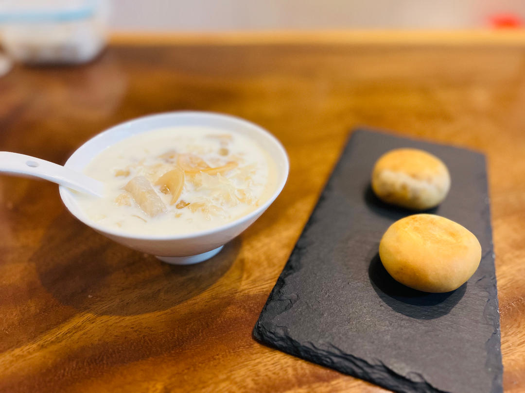 老式软皮红豆饼，低糖配方不甜不腻，做法简单可家用可私房