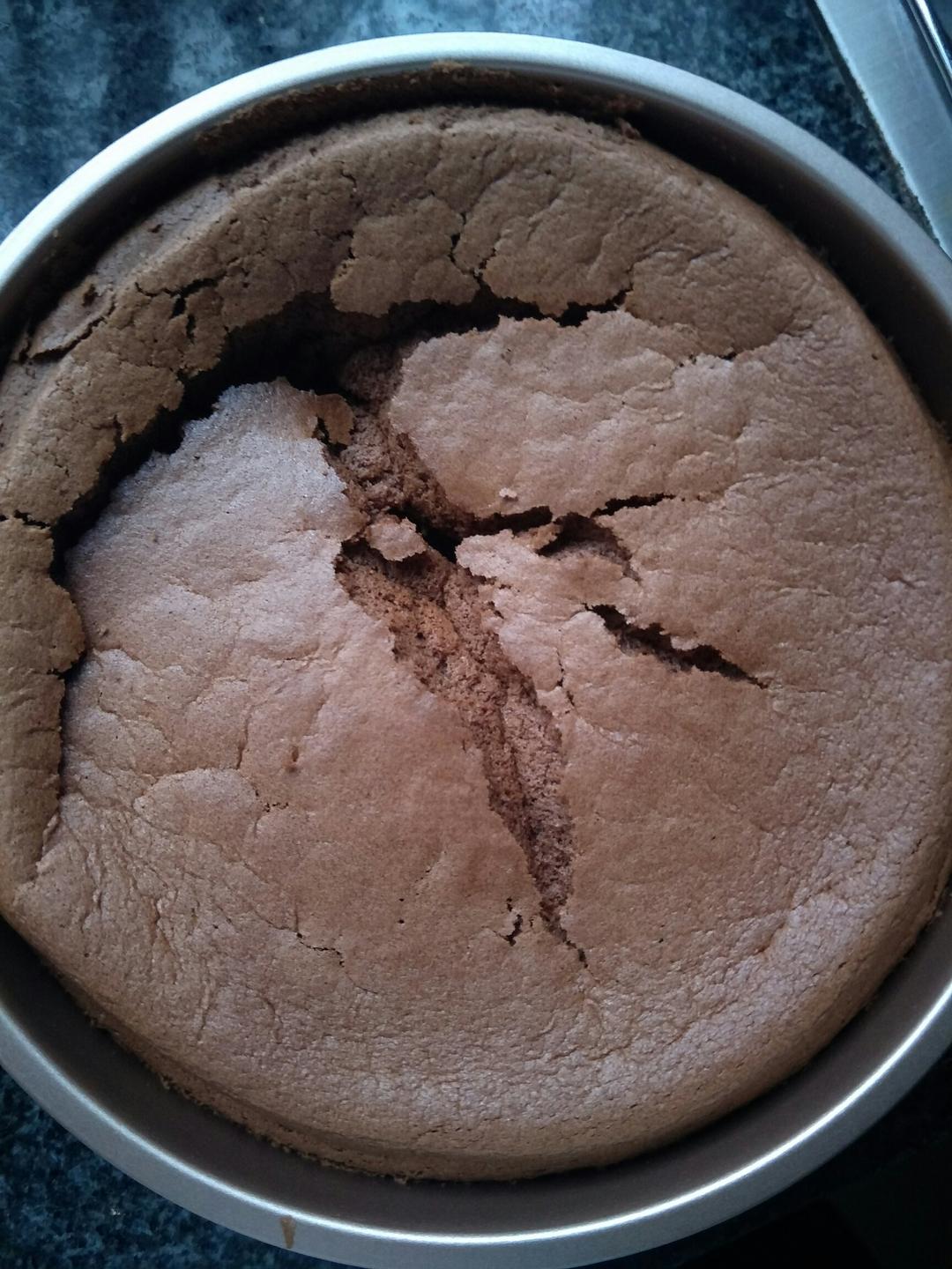 不消泡的巧克力戚风