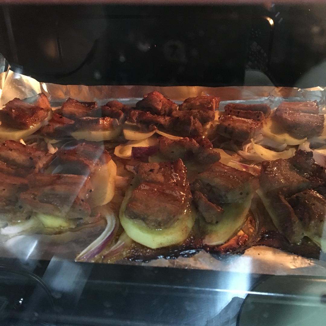 【烤五花肉】（烤箱版）