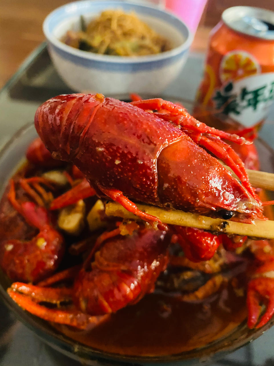 干净简单超香版十三香小龙虾（教你这么挑小龙虾，怎么彻底清洗）