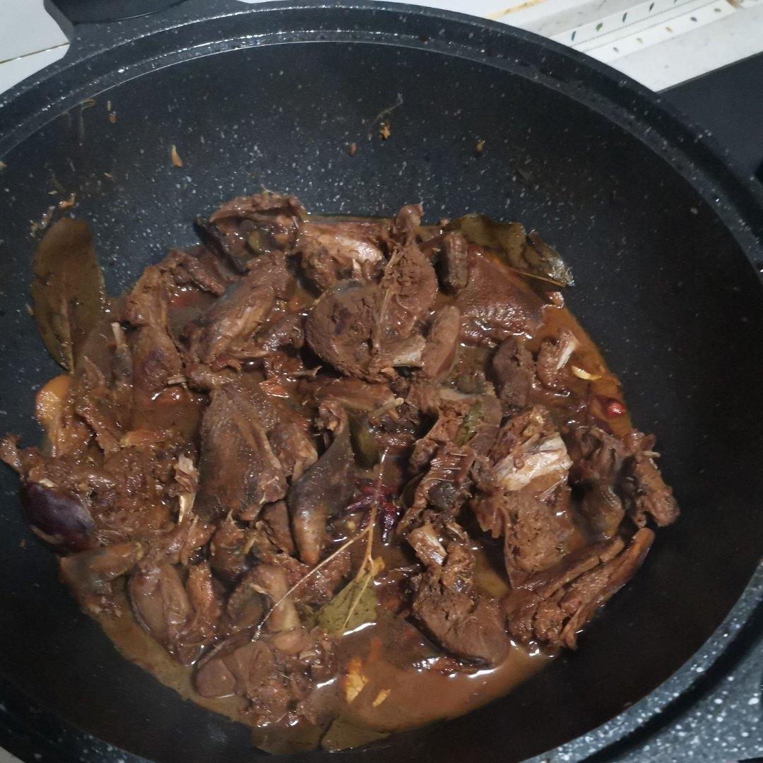 红烧鸽子