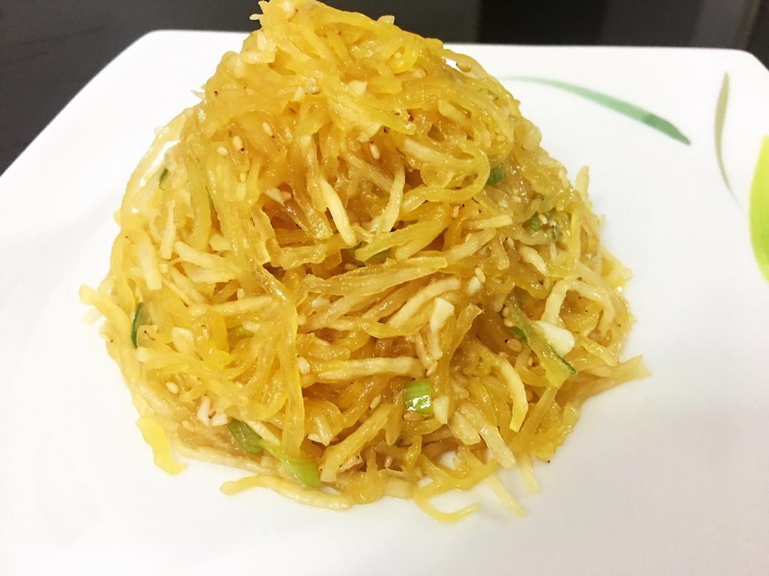 凉拌金瓜丝