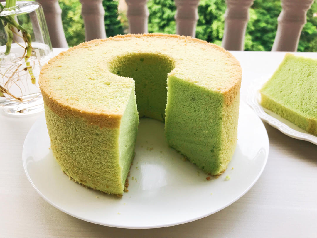 椰香斑斓戚风蛋糕