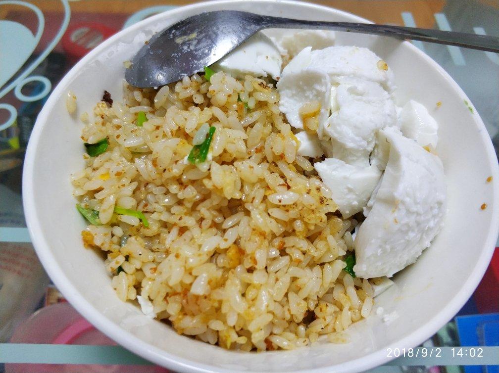 咸蛋黄炒饭