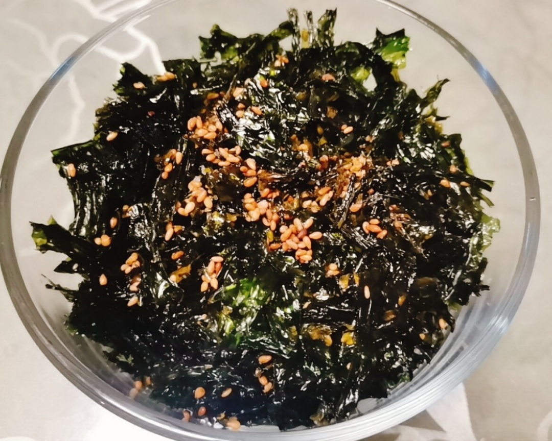 自制拌饭海苔碎(咸香酥脆)