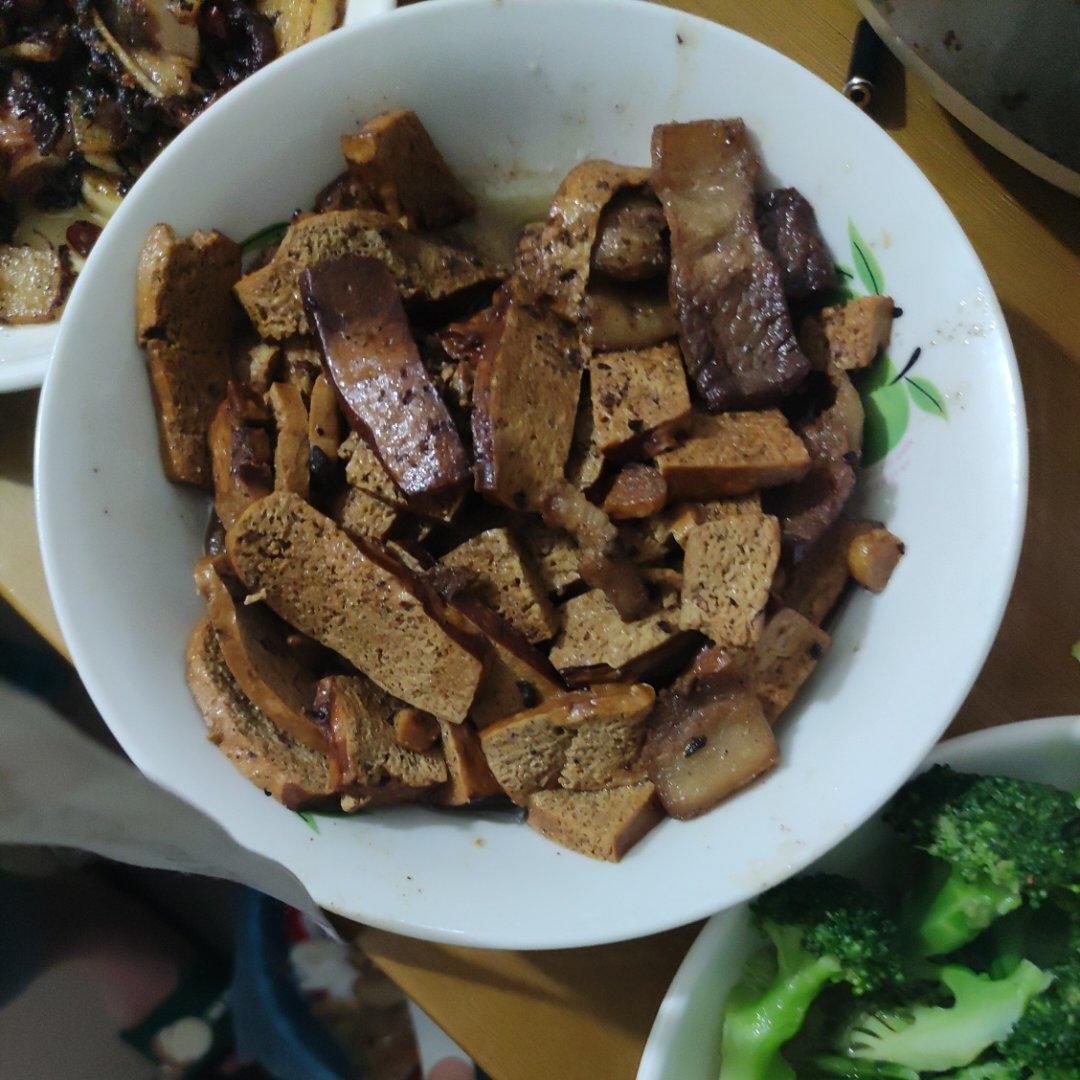湖北菜“香干五花肉”咸香入味超级下饭家常菜