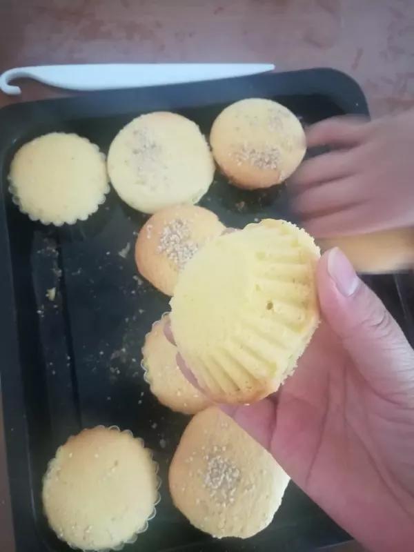 无油无水脆皮老式蛋糕