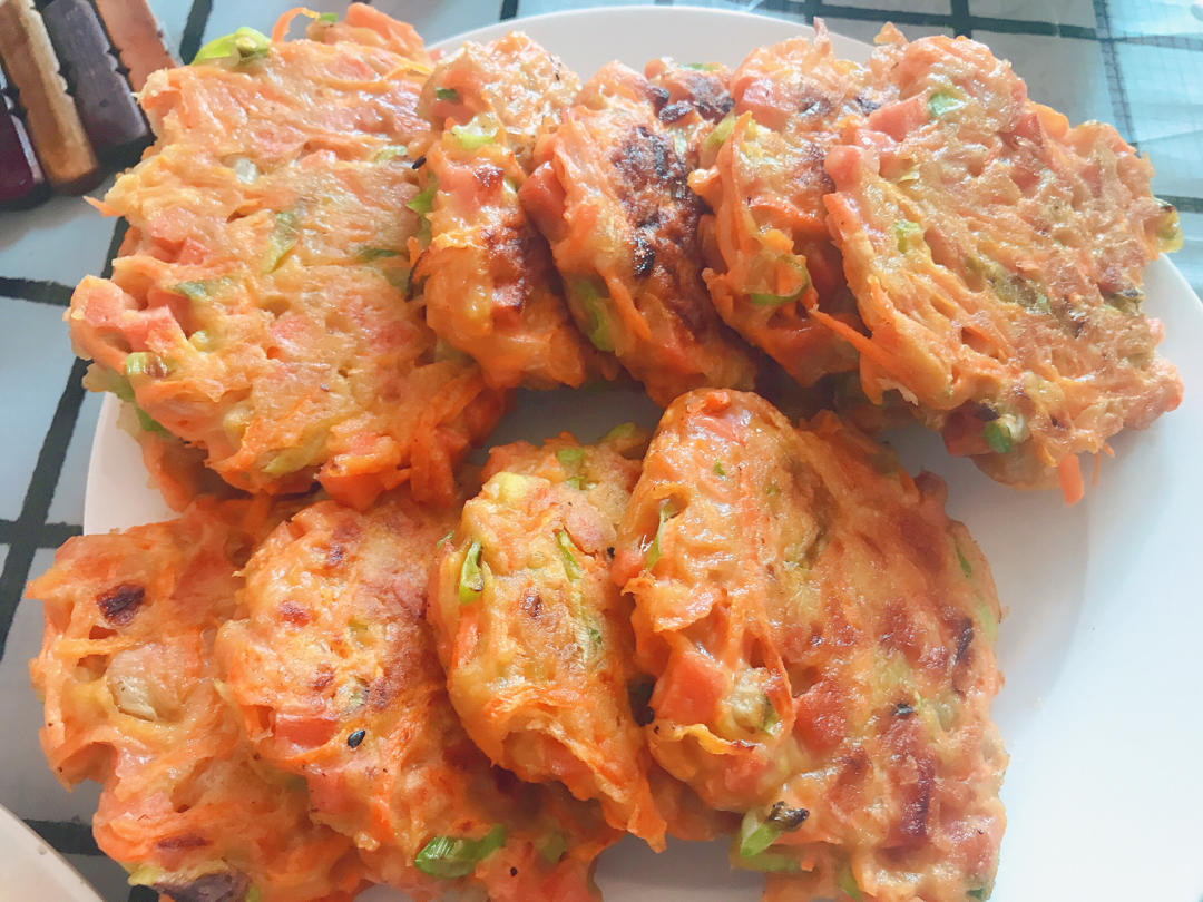 胡萝卜火腿早餐饼