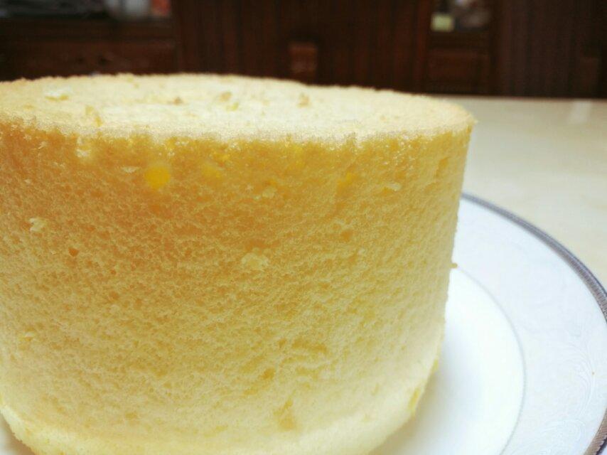 超简单完美戚风蛋糕（6寸2蛋）附打发、翻拌、脱模视频