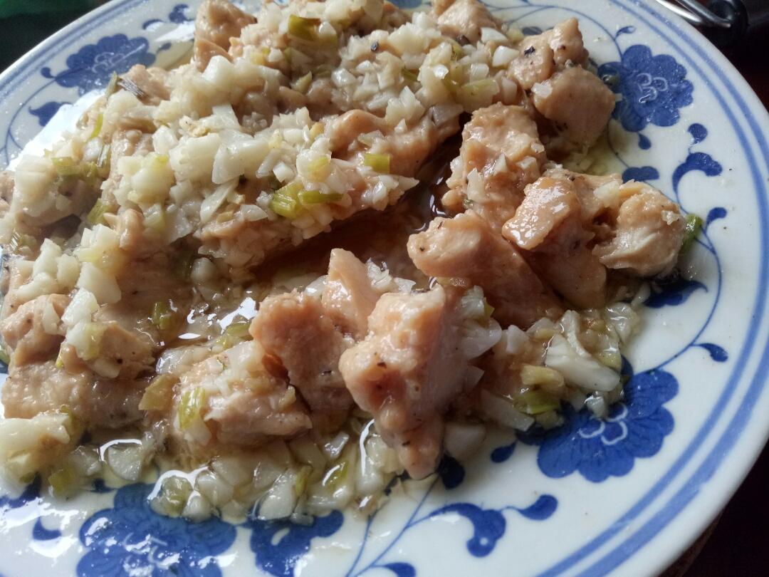 蒜蓉蒸鸡胸（鸡腿）