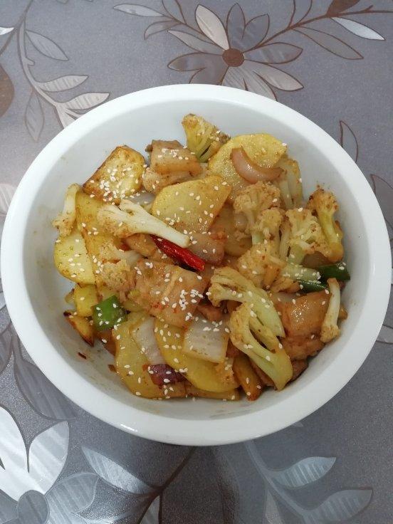 干锅土豆片