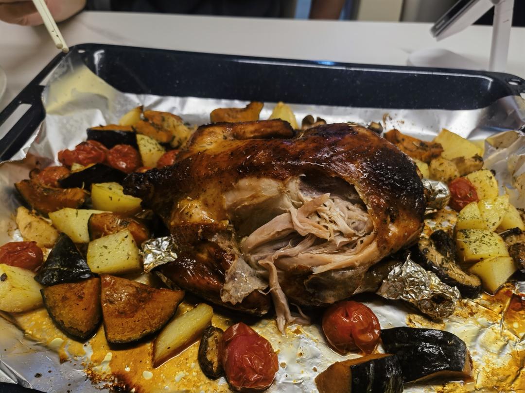 苹果🍎时蔬蜜汁烤鸡！烤全鸡（含烤完体验，一定要试试！！）