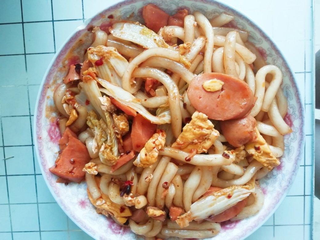 好吃到舔盘的老干妈炒土豆粉!秒杀路边摊