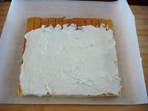 戚风奶油蛋糕卷的做法 步骤15