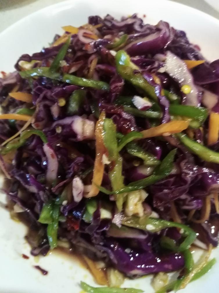 凉拌紫甘蓝的做法