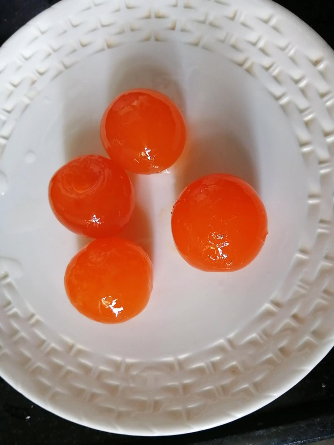 泡咸蛋