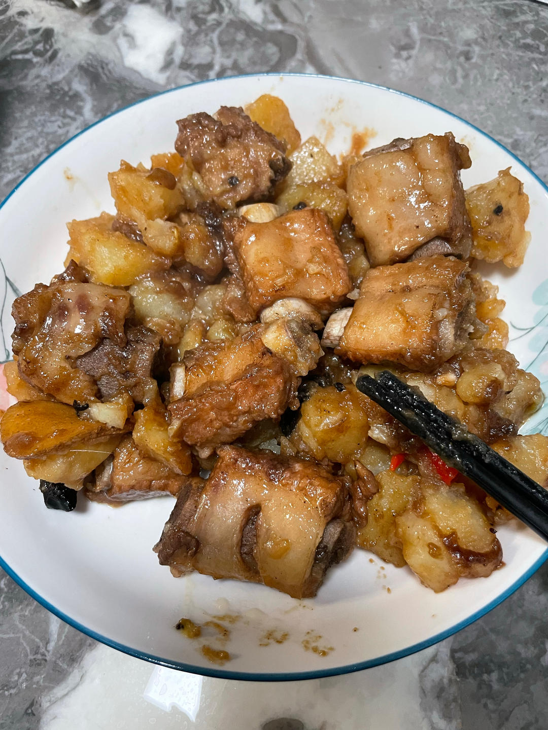 土豆炖排骨