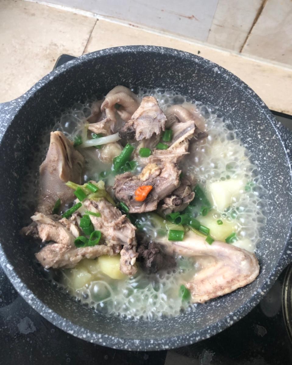 炖鸡
