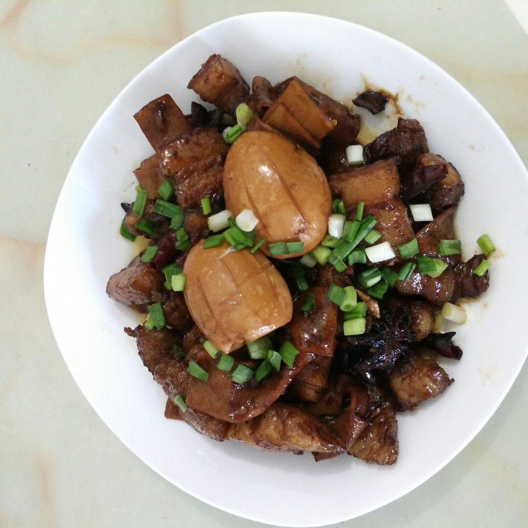 不焯水不放油的家常红烧肉