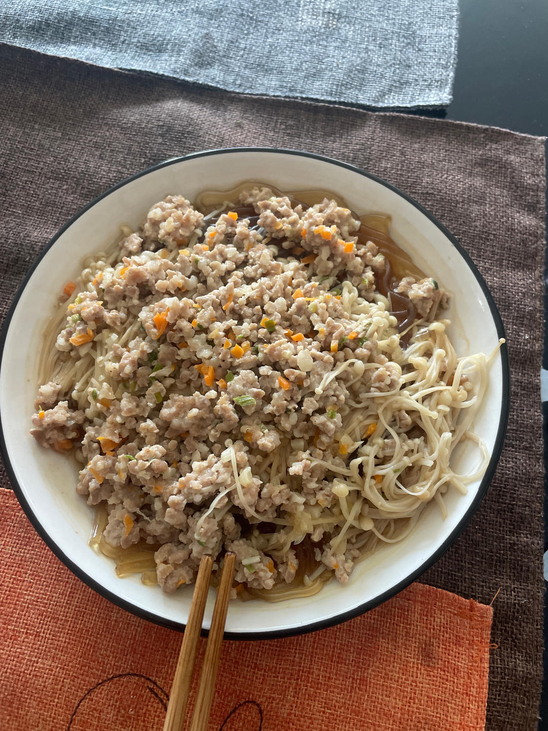 肉末金针菇蒸粉丝
