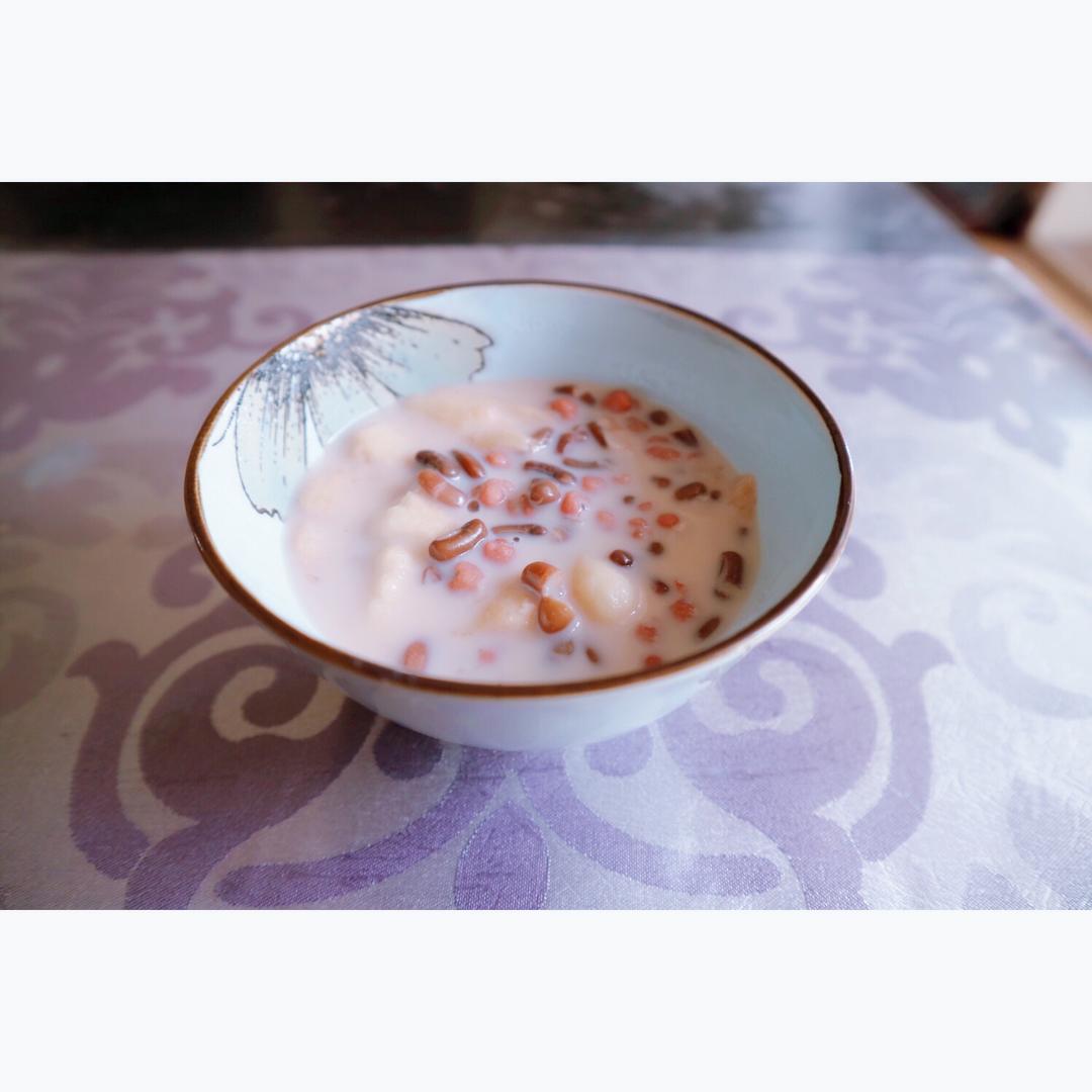 奶香赤豆粥