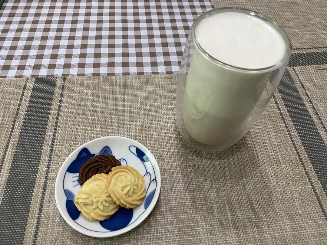 白俄罗斯鸡尾酒的做法