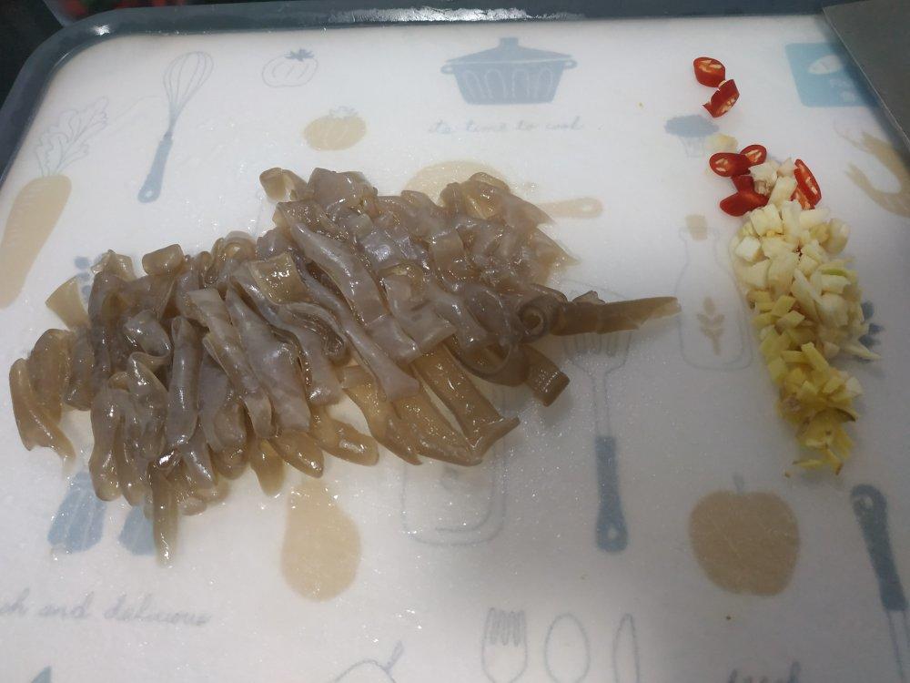 自制红薯粉皮(木薯粉皮)